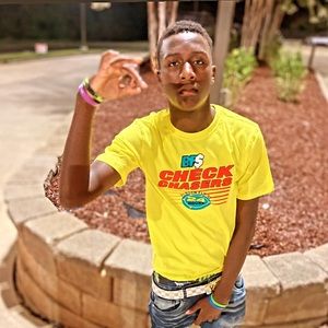 Meet your Posher, Cenario